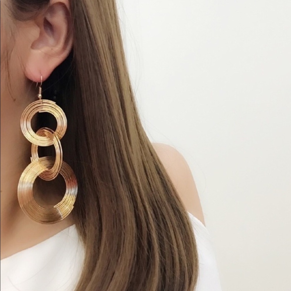 🌻3 for $20🌻 RETRO GEOMETRICAL LONG EARRINGS